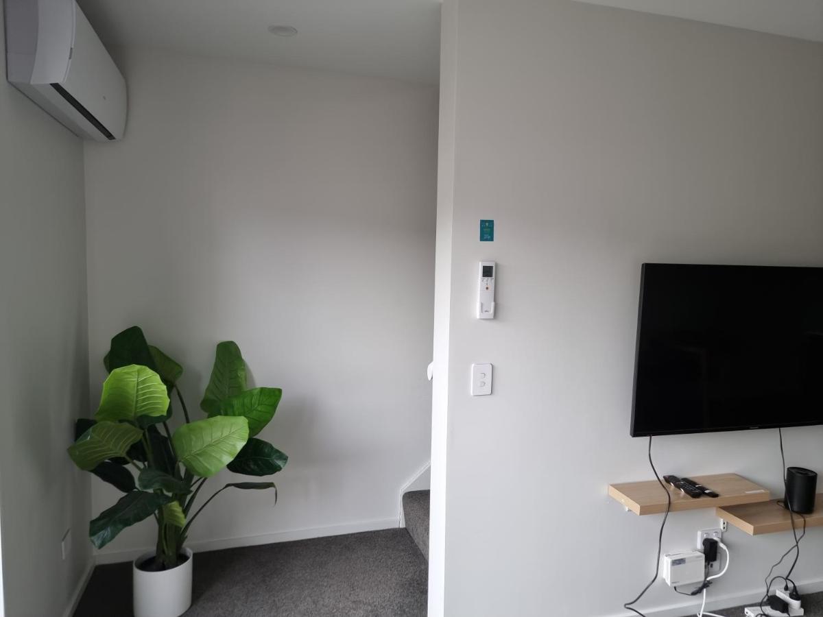 Addington Townhouse With Carpark 8Mins Walk To Hagley Park South Vila Christchurch Exterior foto