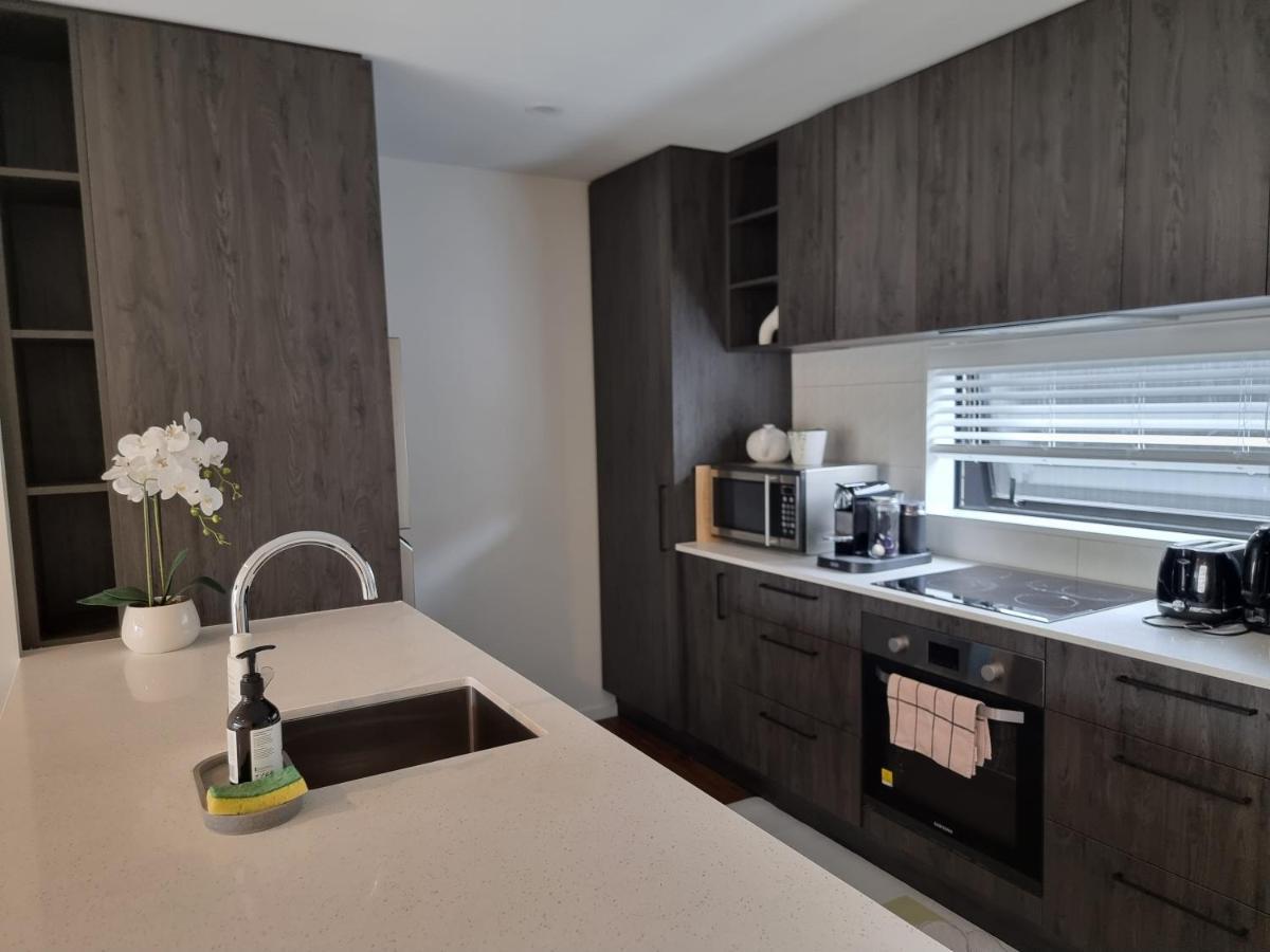 Addington Townhouse With Carpark 8Mins Walk To Hagley Park South Vila Christchurch Exterior foto